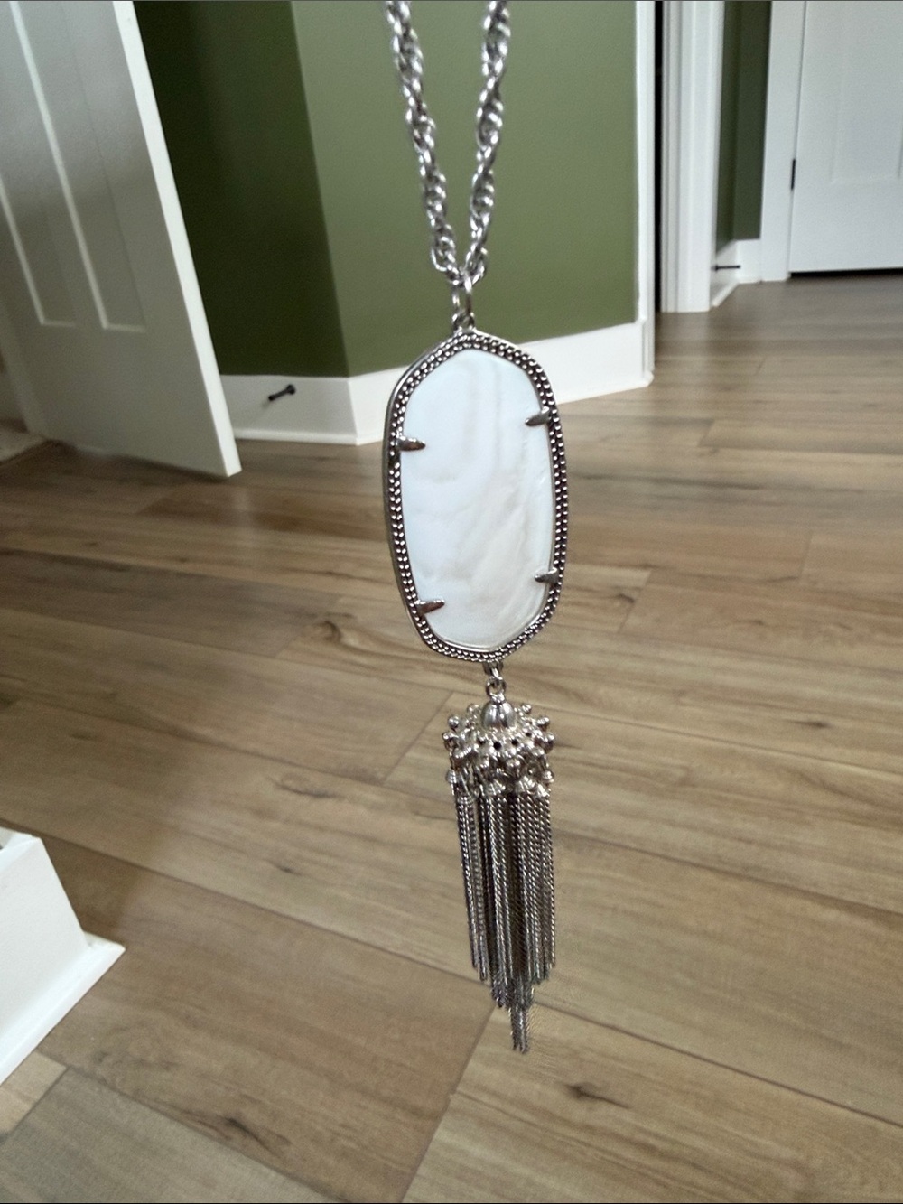 Kendra Scott Rayne Silver-Tone White Stone Tassel Necklace